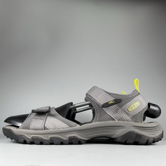 Keen Targhee III Men’s Size 12 Gray Leather Slip On Outdoor Hiking Sandal Casual - Picture 1 of 9